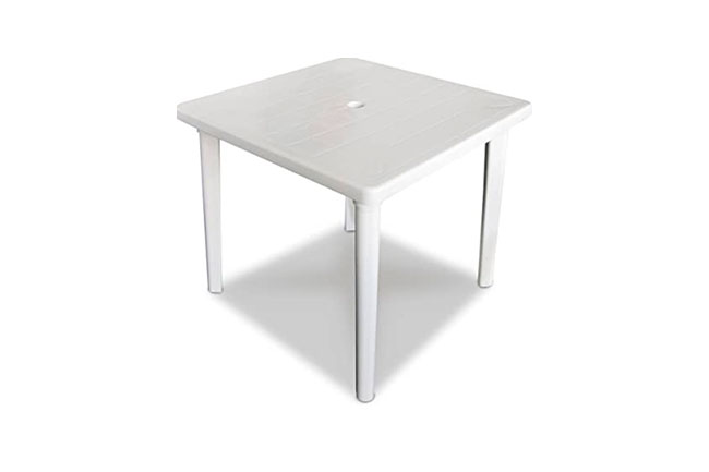 MESA CUADRADA DE PLÁSTICO